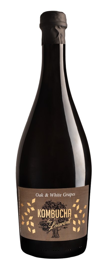 KOMBUCHA SZAMPAŃSKA NA PŁATKACH DĘBU O SMAKU BIAŁYCH WINOGRON BIO 750 ml - KOMBUCHA BY LAURENT KOMBUCHA BY LAURENT (kombucha) KOMBUCHA SZAMPAŃSKA NA PŁATKACH DĘBU O SMAKU BIAŁYCH WINOGRON BIO 750 ml - KOMBUCHA BY LAURENT KOMBUCHA BY LAURENT (kombucha)
