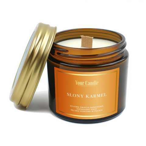 ŚWIECA SOJOWA ZAPACHOWA Z DREWNIANYM KNOTEM SŁONY KARMEL 120 ml - YOUR CANDLE YOUR CANDLE (świece, olejki eteryczne) ŚWIECA SOJOWA ZAPACHOWA Z DREWNIANYM KNOTEM SŁONY KARMEL 120 ml - YOUR CANDLE YOUR CANDLE (świece, olejki eteryczne)